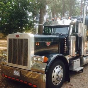 Meet your Posher, Kenneth